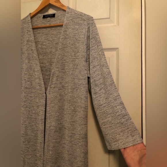 Kasper Long Sweater/Jacket Gray - Picture 2 of 7